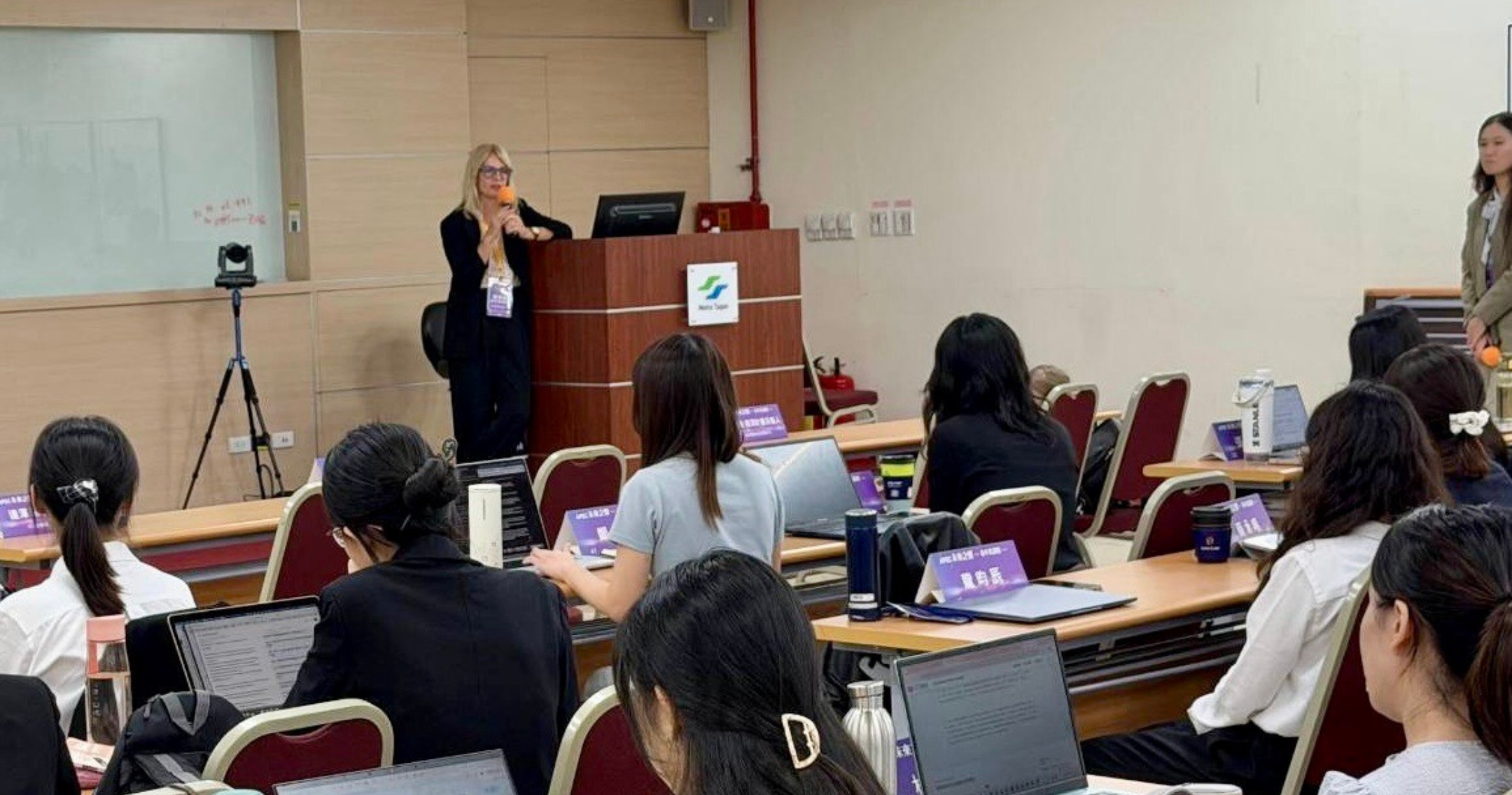 APEC Voices of the Future (VOF)_TWO_web